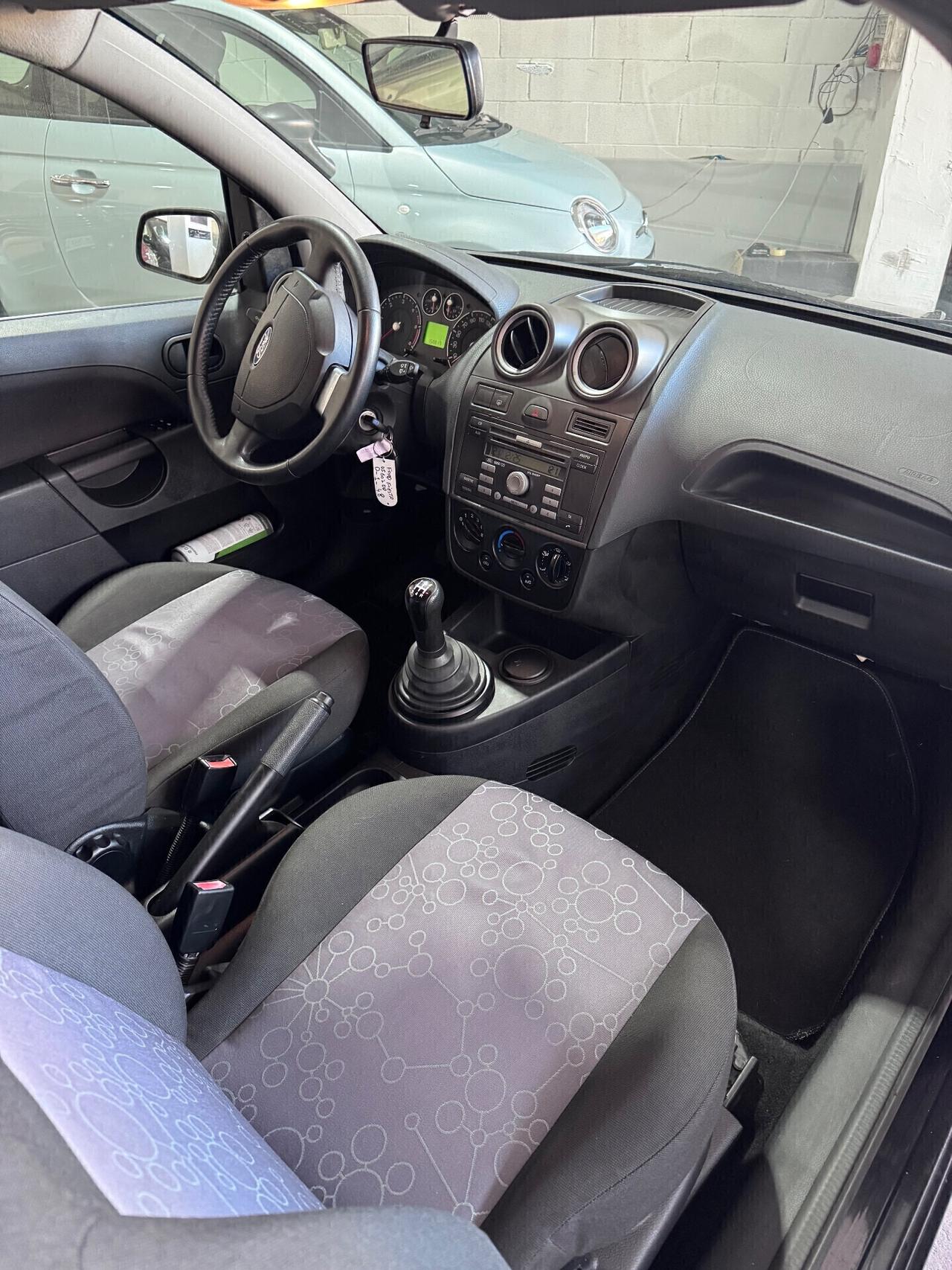 Ford Fiesta 1.4 TDCi 3p. Ghia