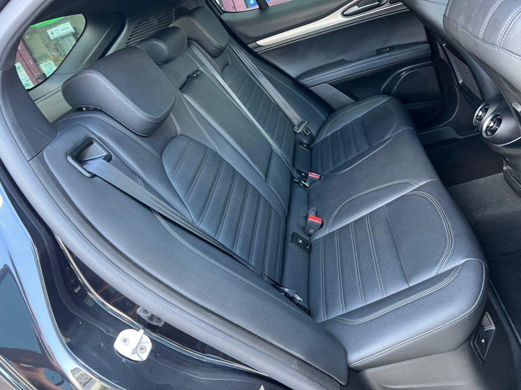 Alfa Romeo Stelvio 2.2 Turbodiesel 210 CV AT8 Q4 Veloce