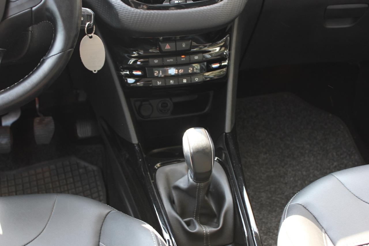 Peugeot 2008 BlueHDi 100 Allure 1.6 CERCHI IN LEGA DRIVE MODE