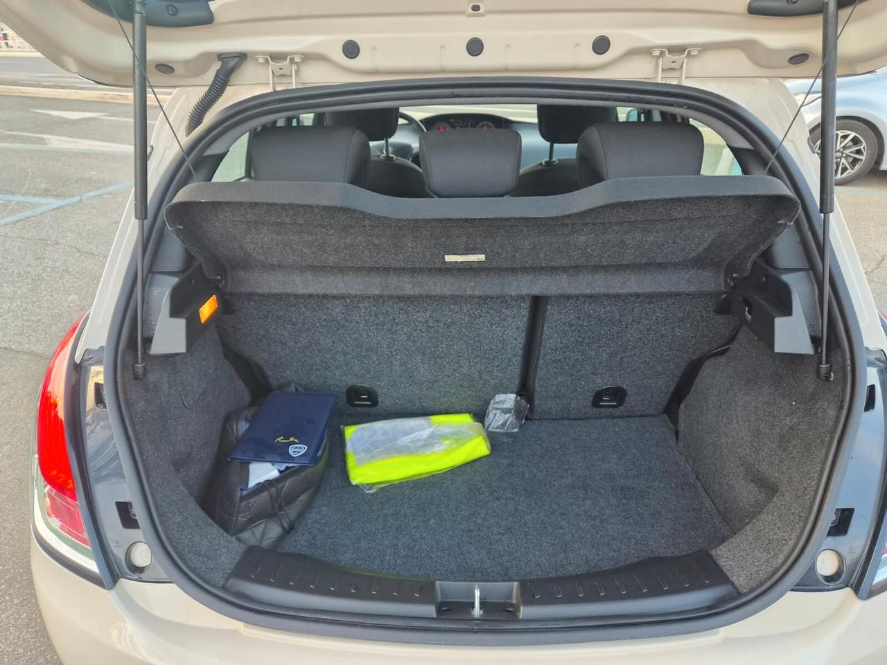 LANCIA Ypsilon 1.2 EcoChic GPL Casa Madre 5p