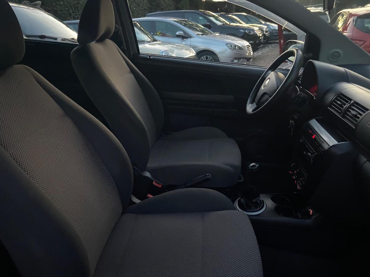 VOLKSWAGEN Fox TDI Sport