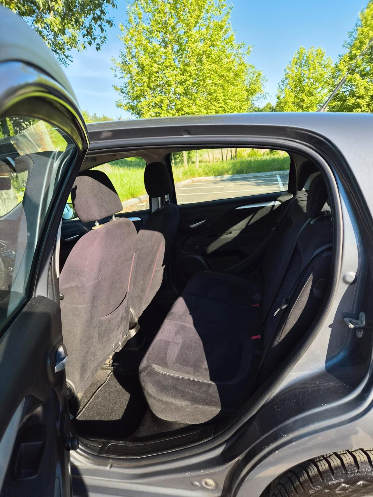 Fiat Punto 1.4 8V 5 porte Natural Power Street