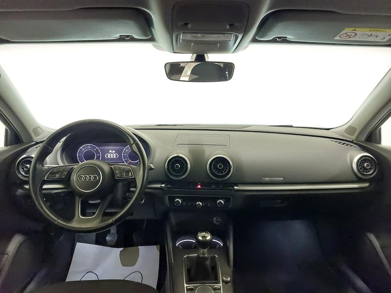 AUDI A3 3ª serie A3 SPB 30 TDI Admired