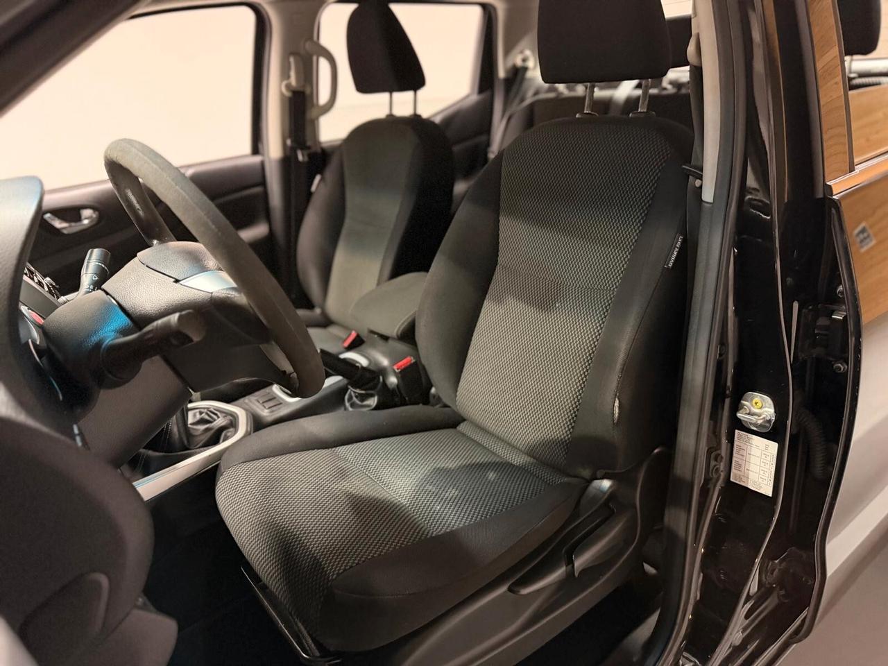 Nissan Navara 2.3 dCi 4WD Double Cab N-Connecta