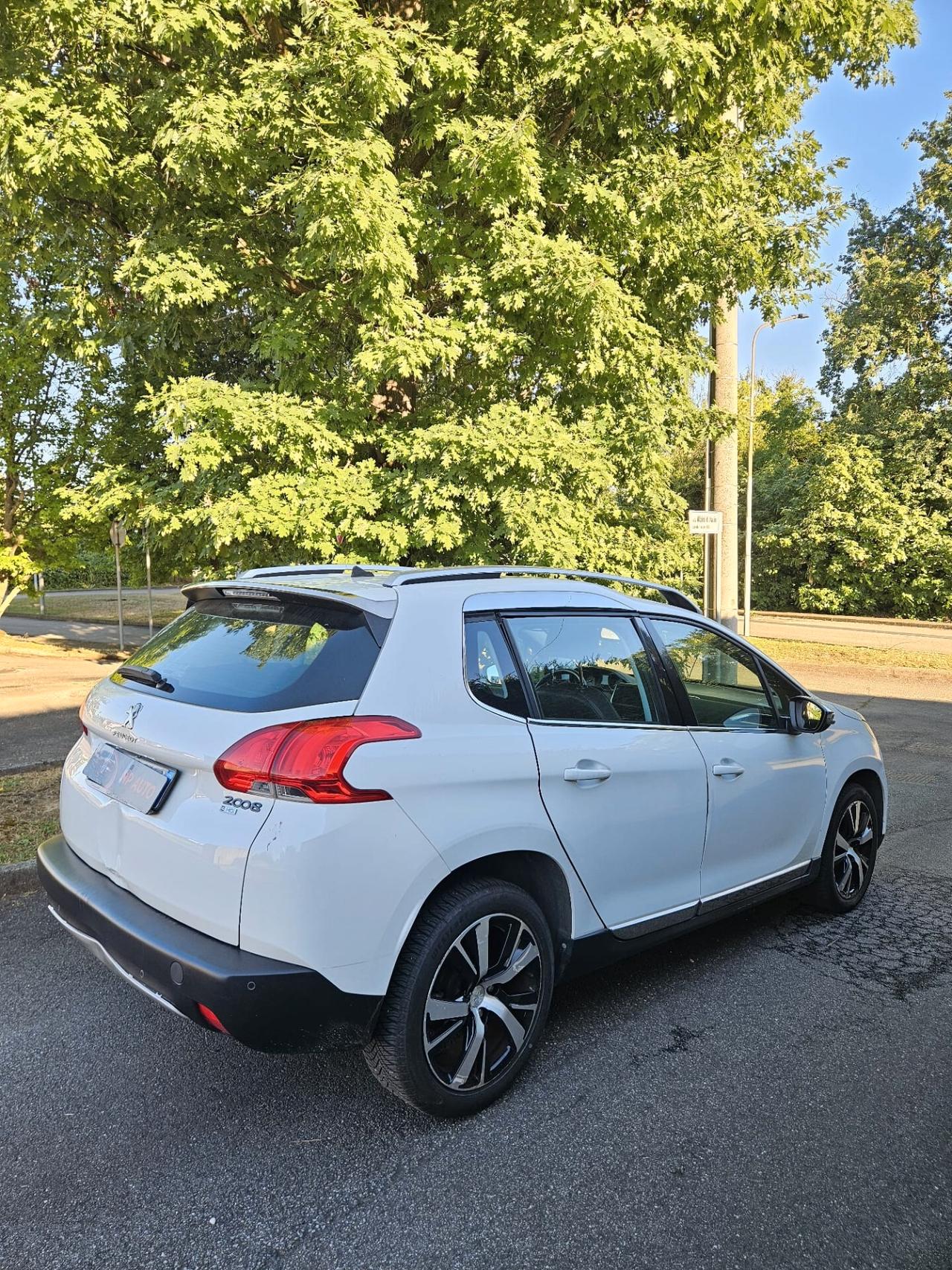 Peugeot 2008 neopatentati