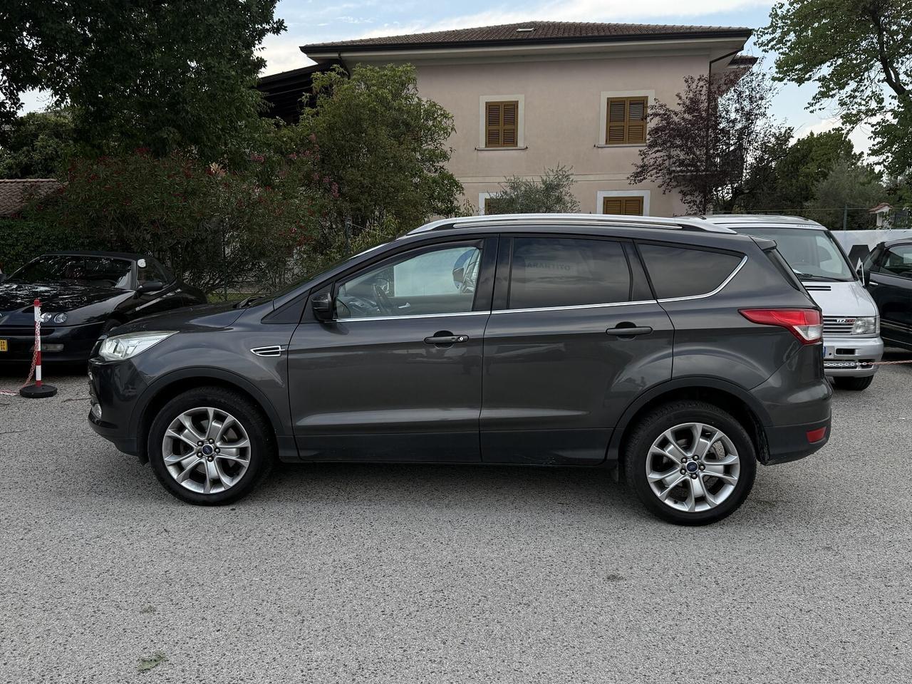 FORD KUGA TDCI NAVI CLIMA ADATTA NEOPATENTATI