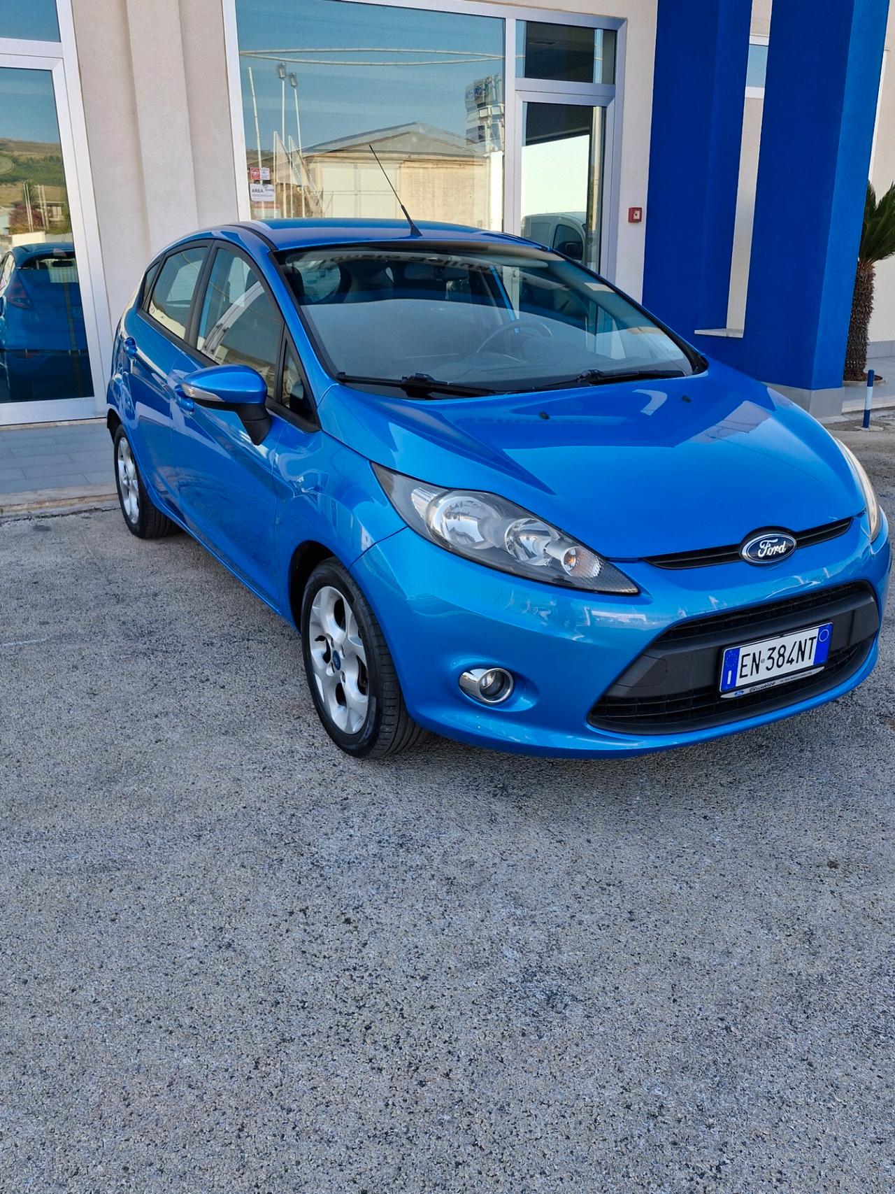 Ford Fiesta Ikon 1.2 60CV 5 porte