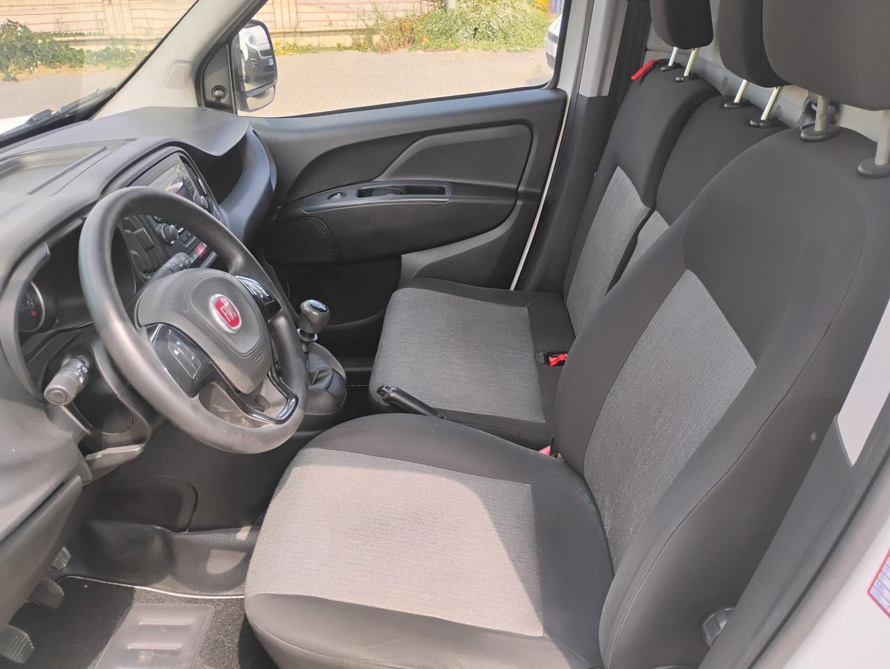 Fiat doblò cargo 1.6 MJ SX 3 Posti