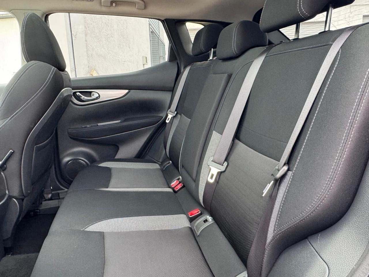 Nissan Qashqai 1.6 dCi N-Connecta