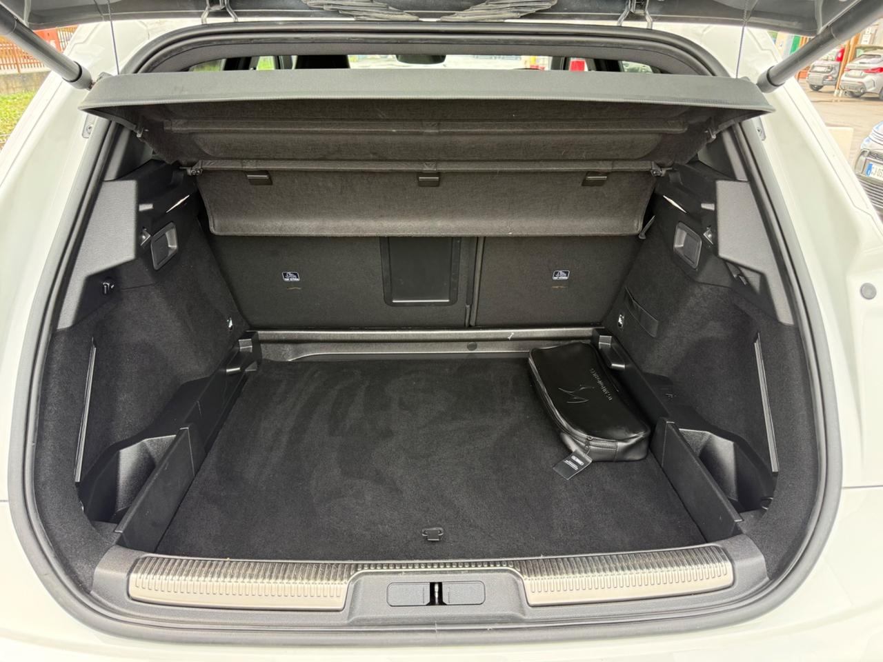 Ds 7 Crossback BlueHDi 130 aut. Performance Line