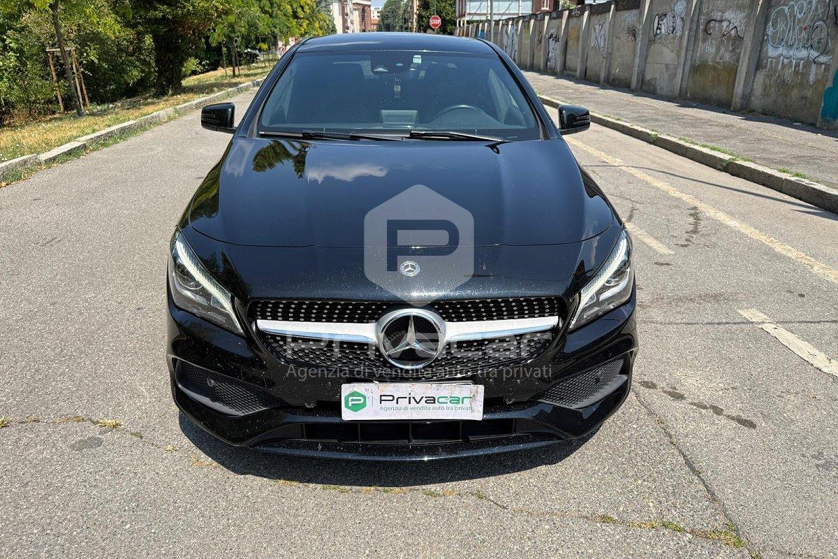 MERCEDES CLA 180 Premium
