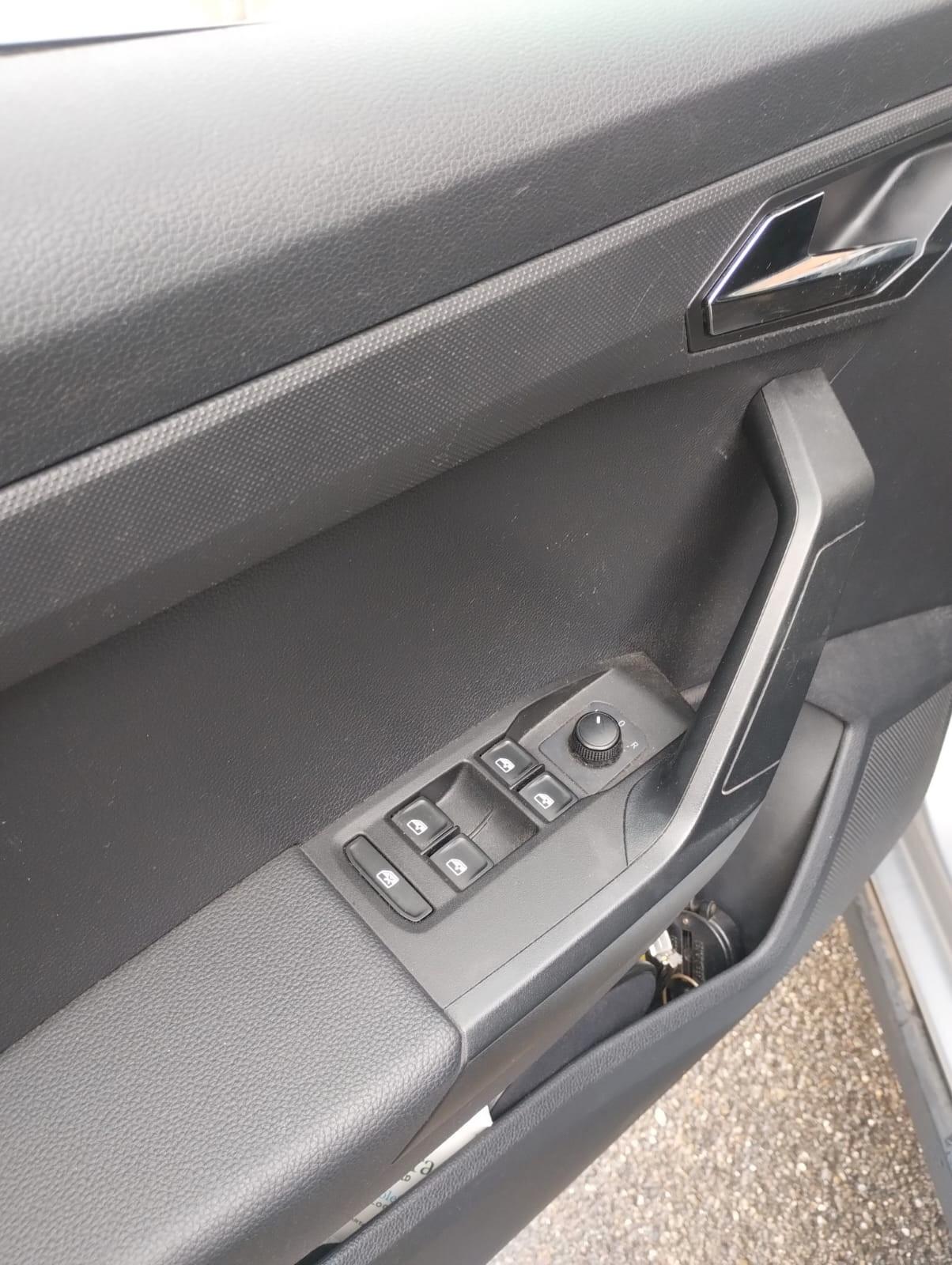 Seat Arona 1.0 TGI XCELLENCE