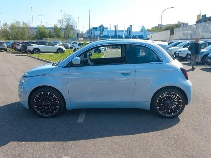 Fiat 500 Elettrica La Prima