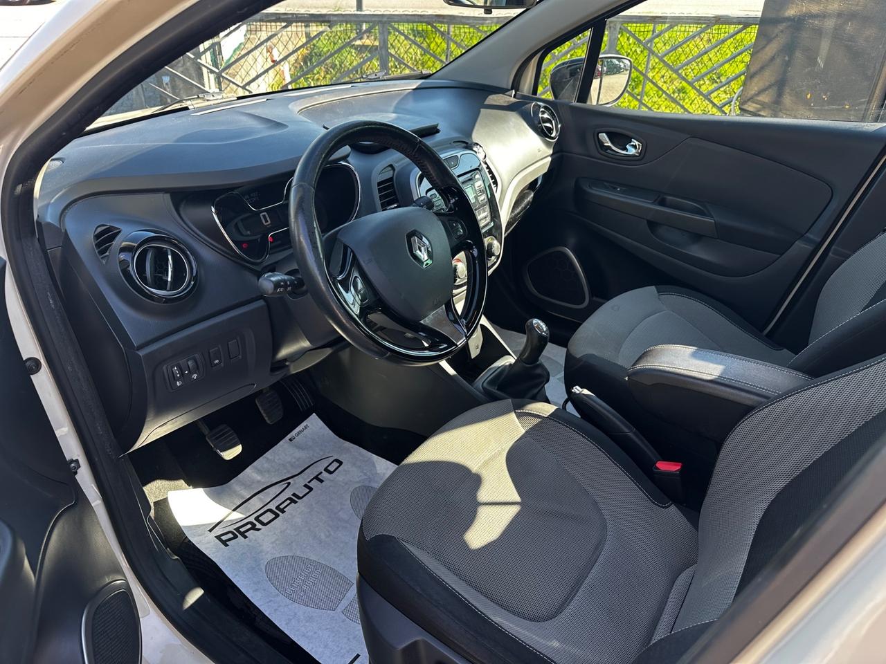 Renault Captur dCi 8V 90 CV Start&Stop Energy Iconic