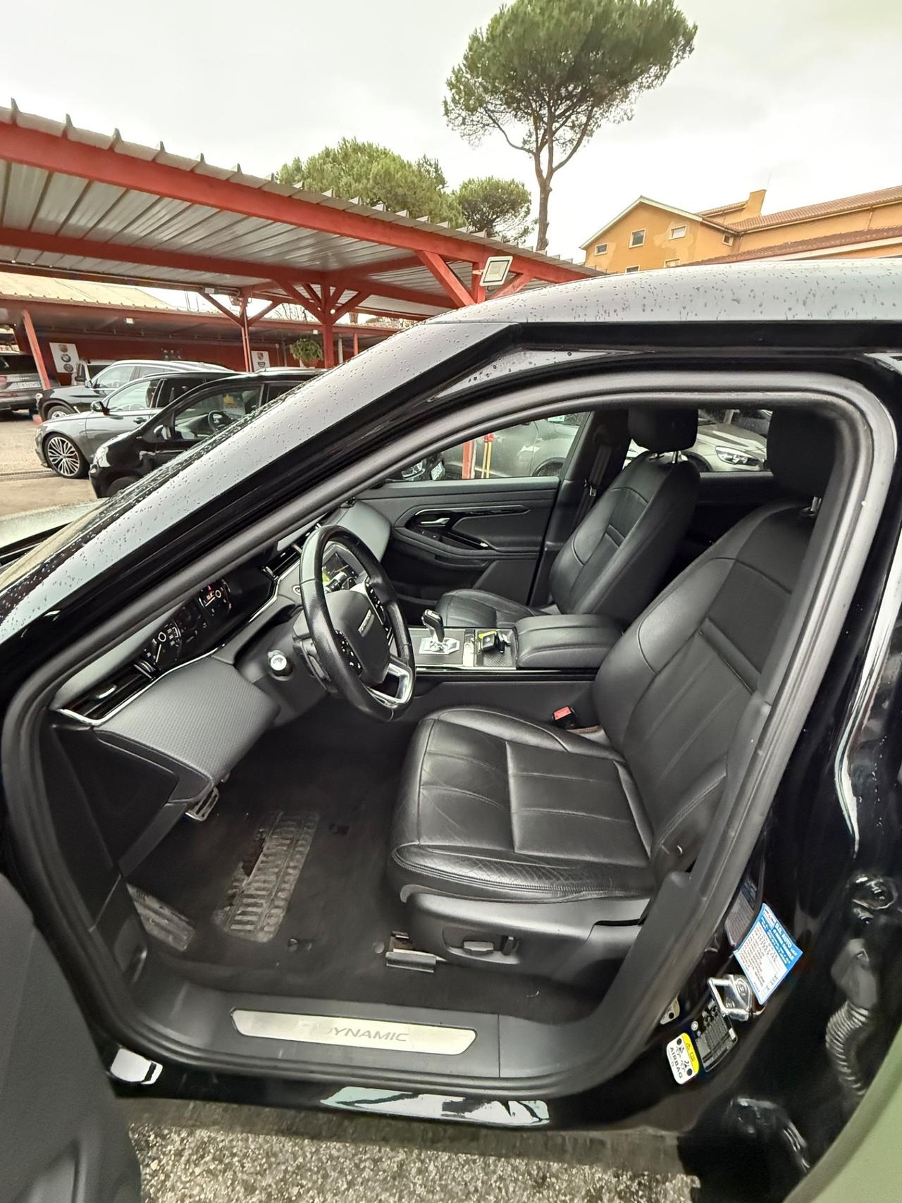 Evoque 2.0D I4-L.Flw 150CV AWD- R-Dynamic HSE-unipro