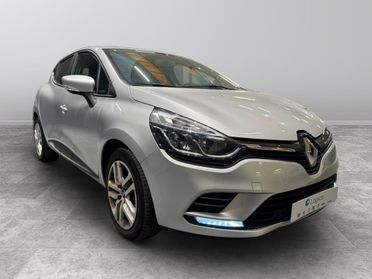 RENAULT Clio IV 2017 - Clio 0.9 tce Business 75cv