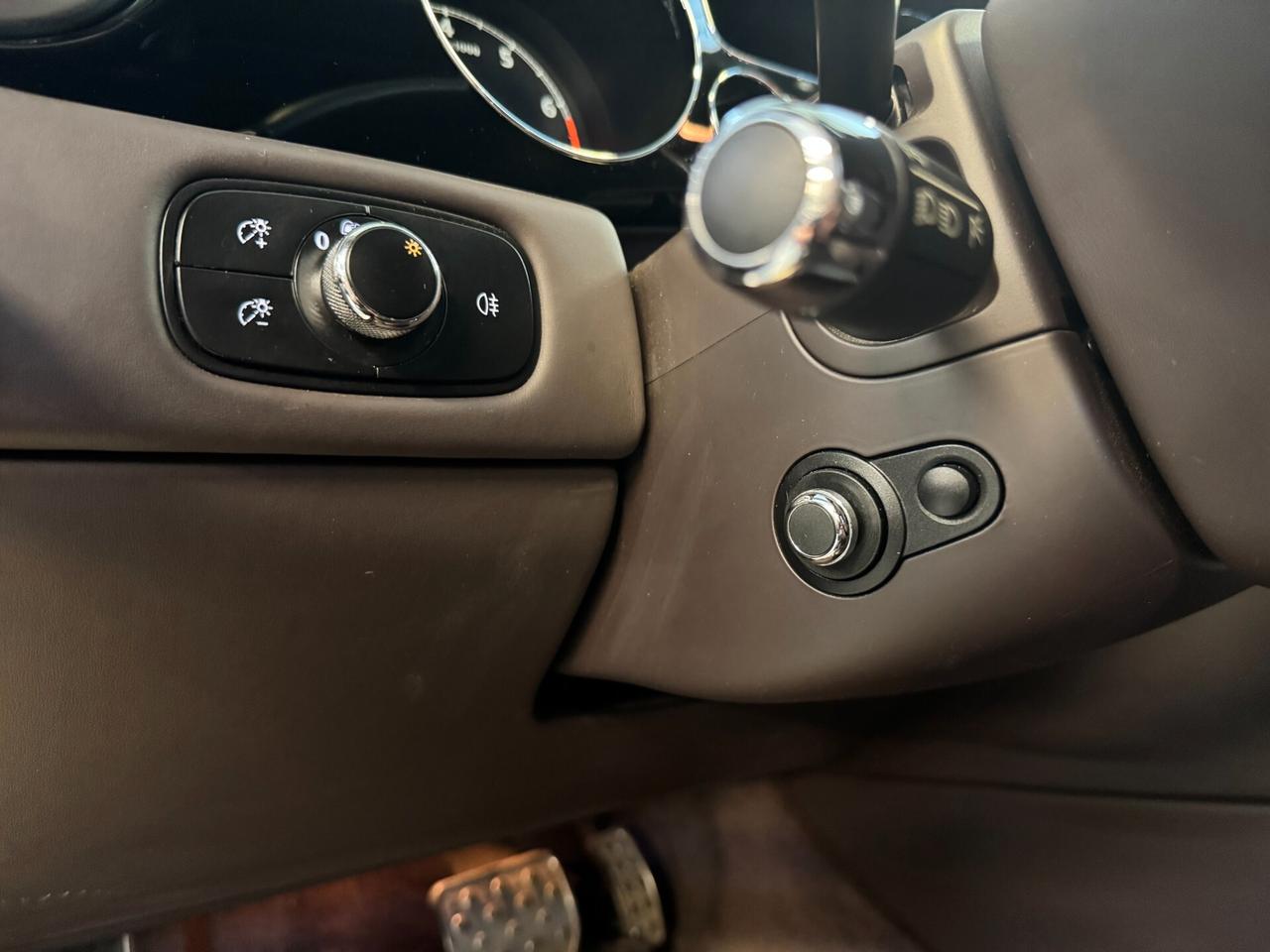 Bentley Continental GT 6.0 Speed - 610CV