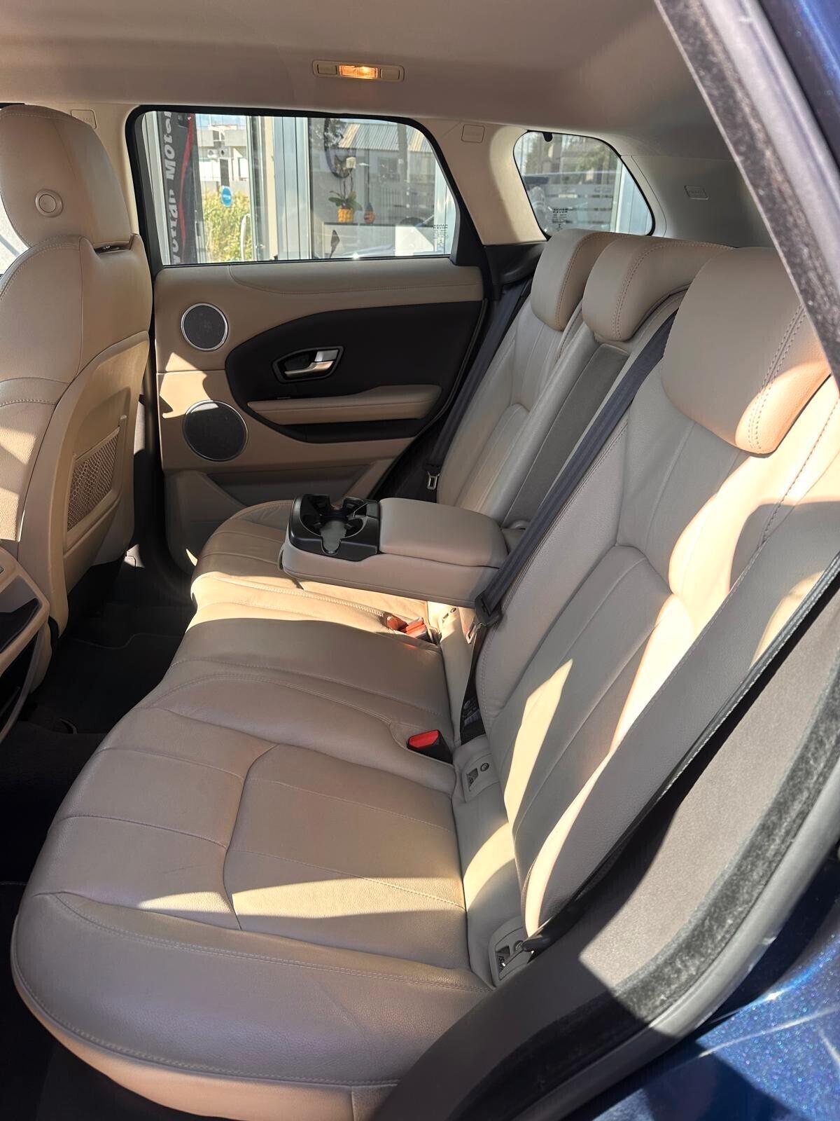 Land Rover Range Evoque 2.0 TD4 150 CV 5p. Pure
