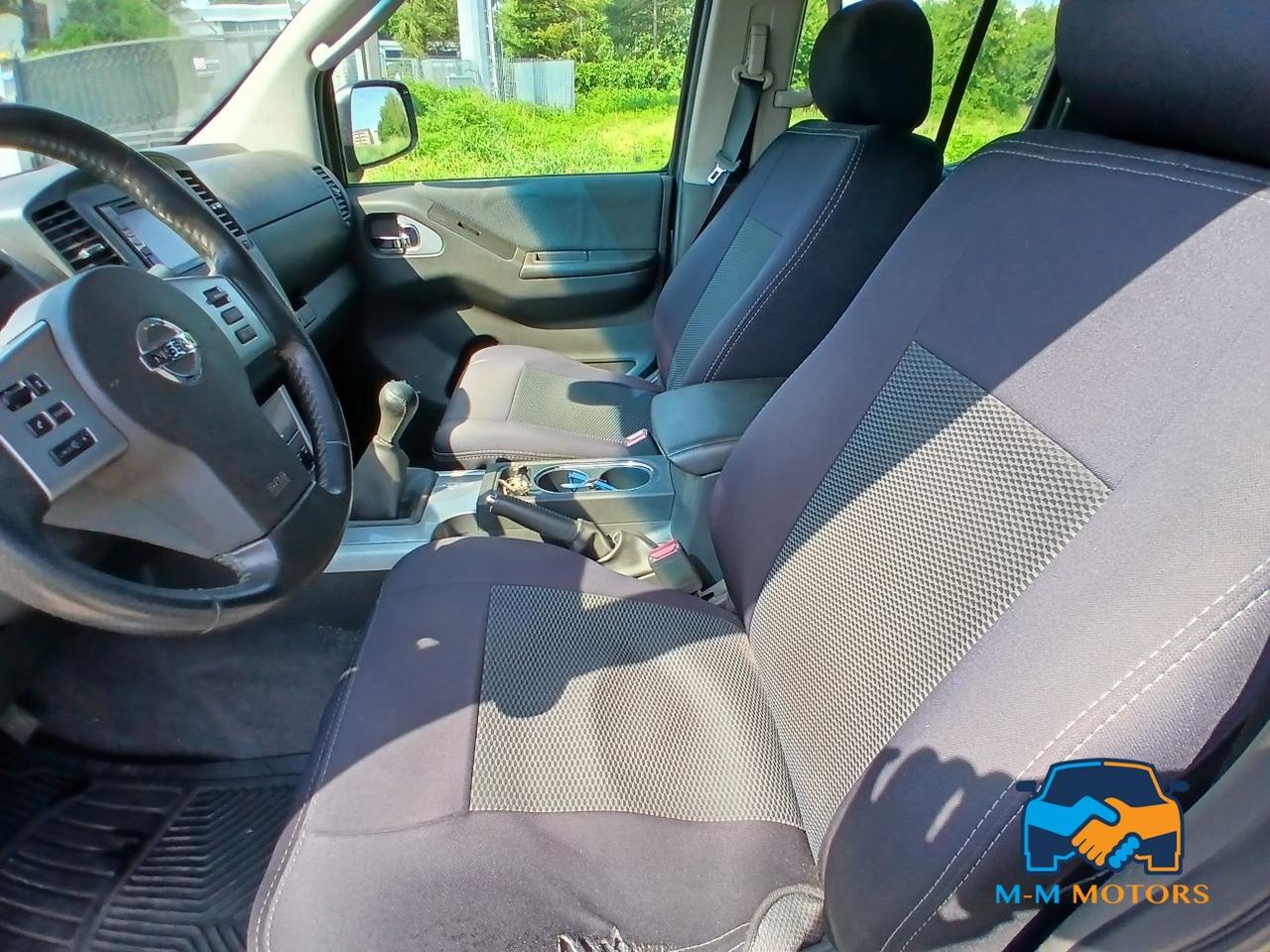 Nissan Navara Double Cab Navara 2.5 dci double cab.