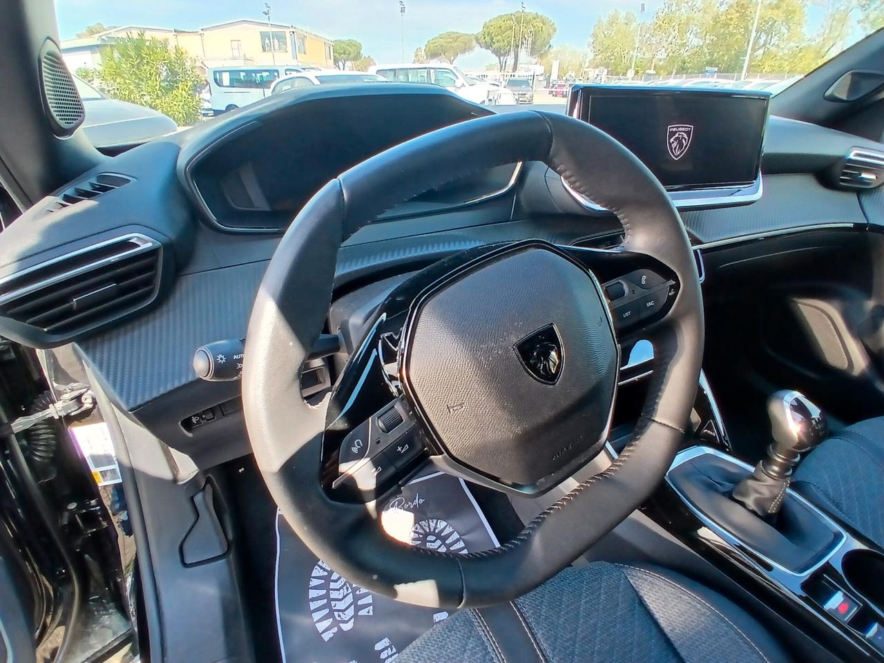 Peugeot 2008 PureTech 100 S&S Allure