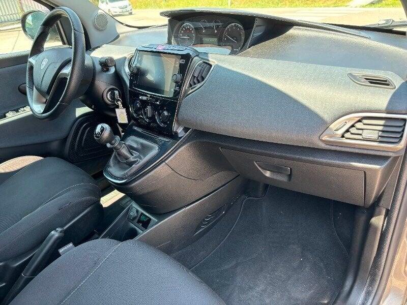 Lancia Ypsilon Ypsilon 1.0 FireFly 5 porte S&S Hybrid Gold