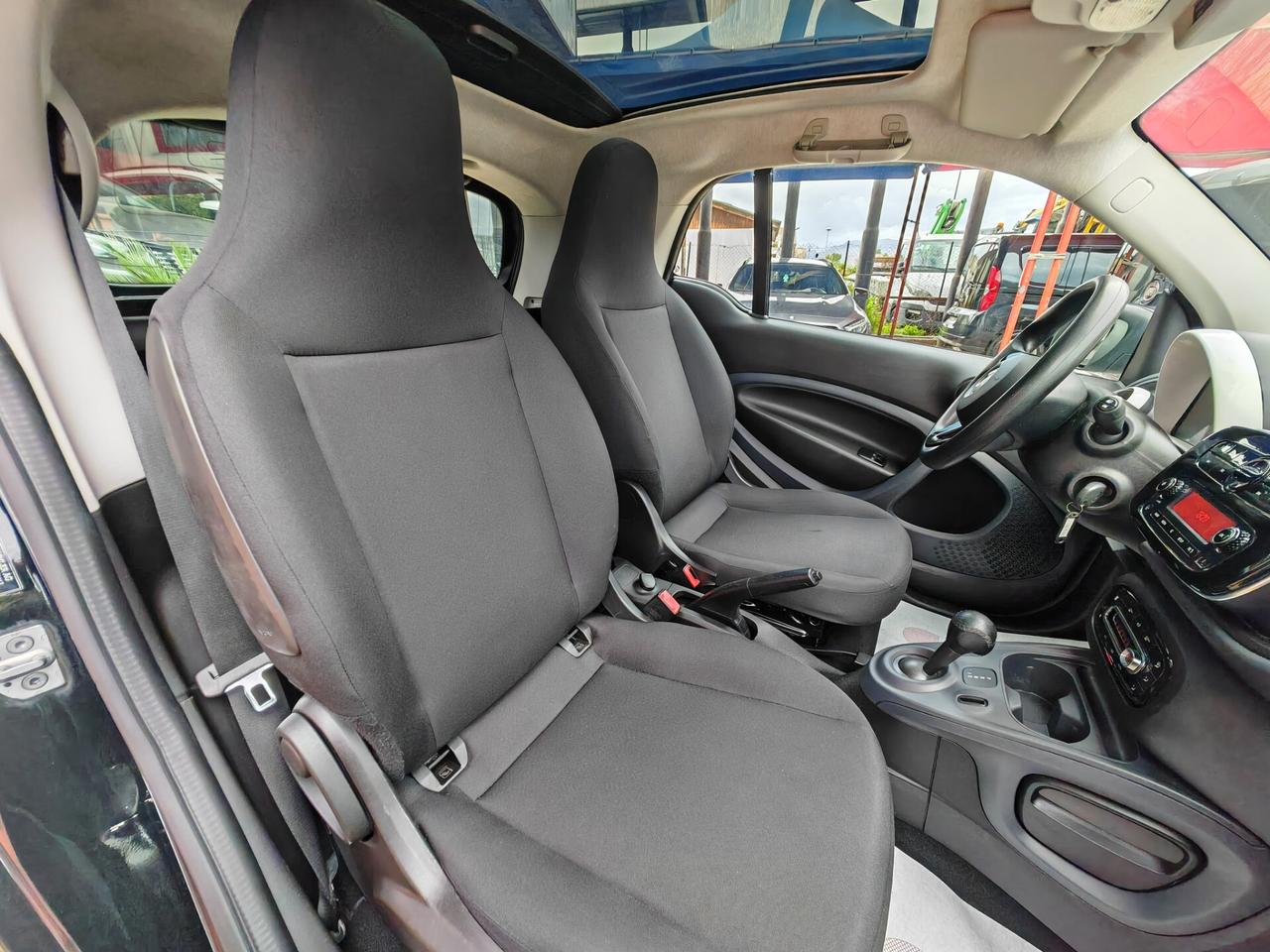 Smart Fortwo 1,0 benzina 10/2018 Cv70 automatica