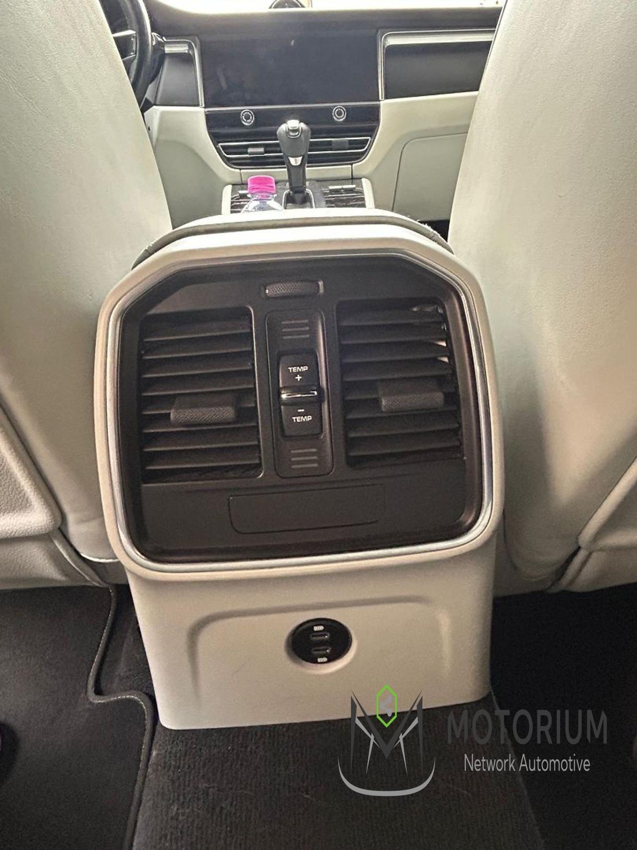 Porsche Macan MACAN 2.0 TURBO BENZINA 265CV