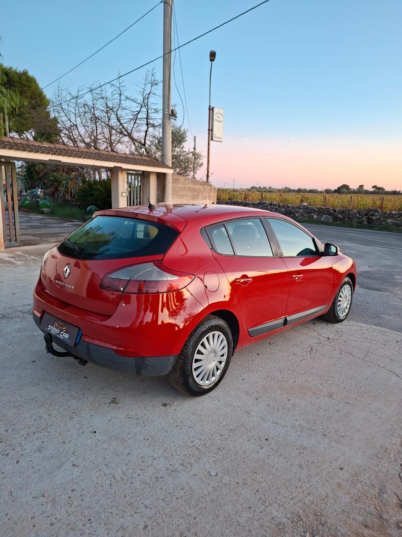Renault Megane 1.5 dCi 90CV GANCIO TRAINO