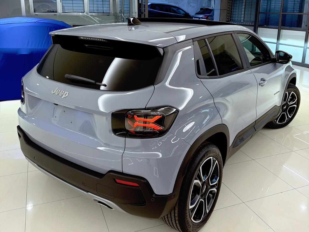 Jeep Avenger 1.2 turbo e-hybrid Summit 110cv