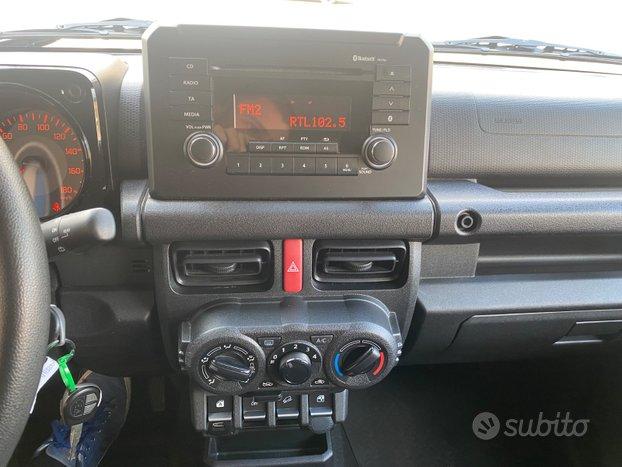 Suzuki Jimny 1.5 Top 4wd Allgrip 4 POSTI GANCIO