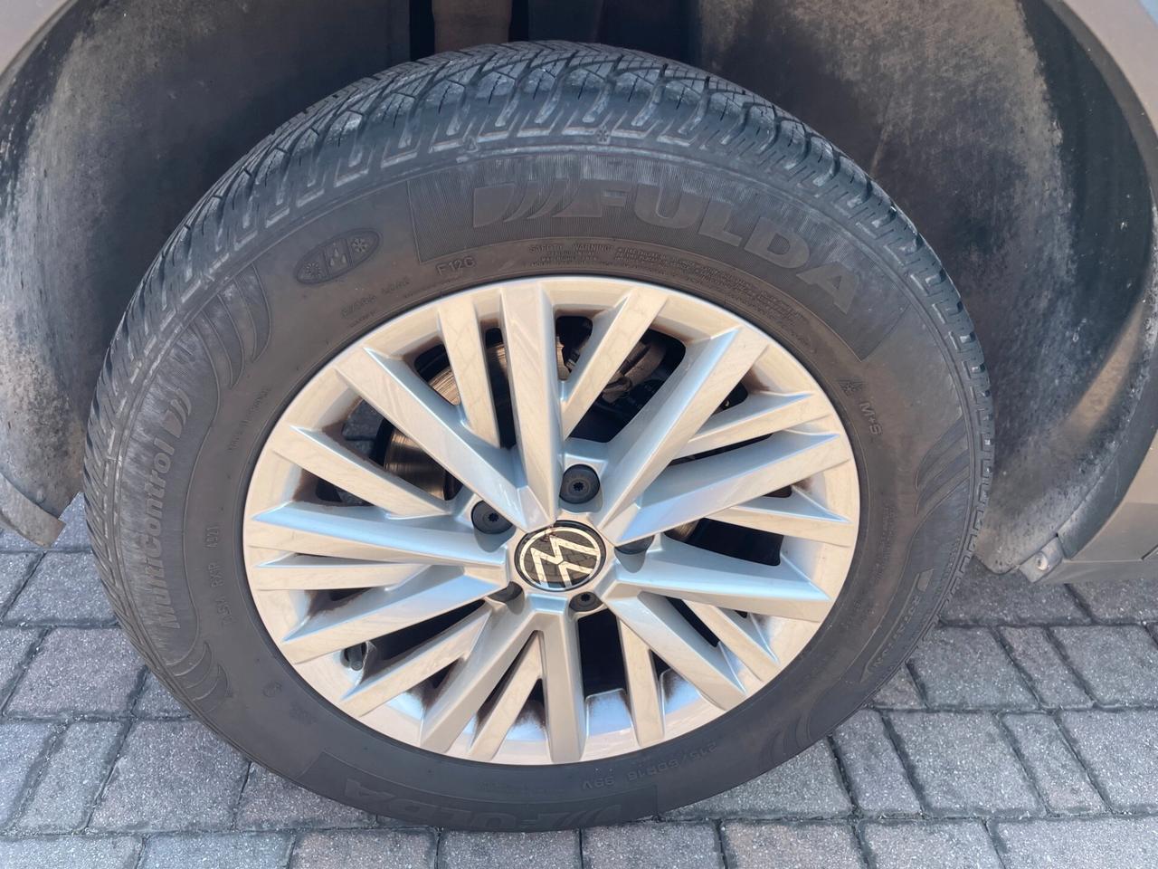 Volkswagen T-Roc 2.0 TDI SCR Business BlueMotion Technology