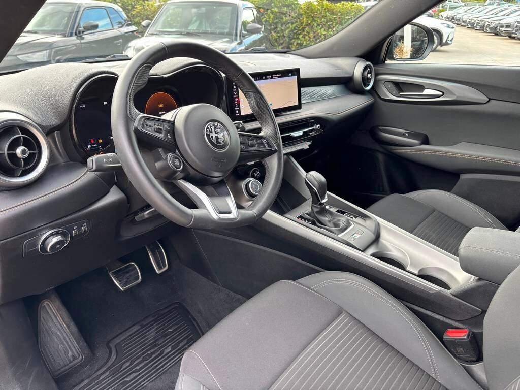 Alfa Romeo Tonale 1.6 Sprint 2024 / 25.000 KM Tua a soli 309 Euro