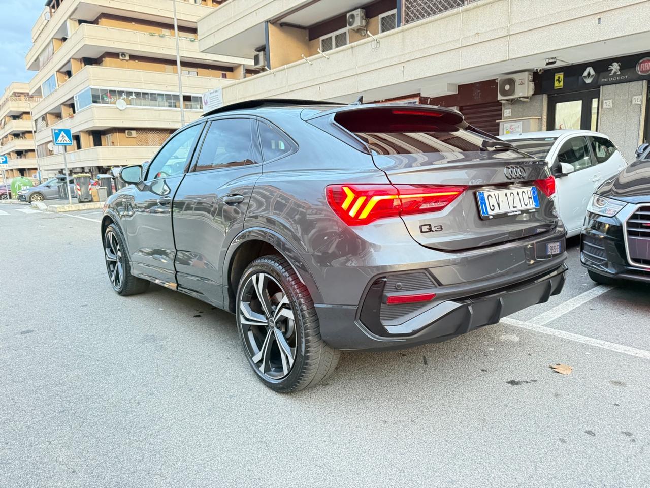 Audi Q3 40 TDI quattro S tronic line edition LED MATRIX PELLE TETTO KAMERA 360 PDC CERCHI 20