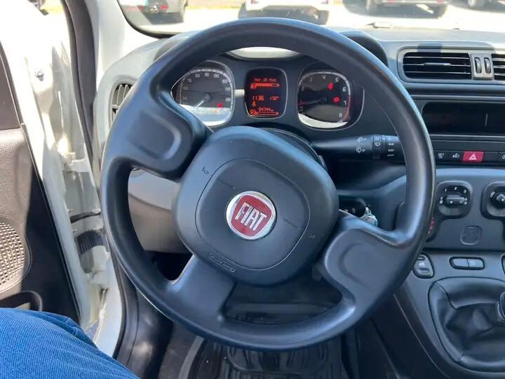 Fiat Panda 1.0 FireFly S&S Hybrid Garmin