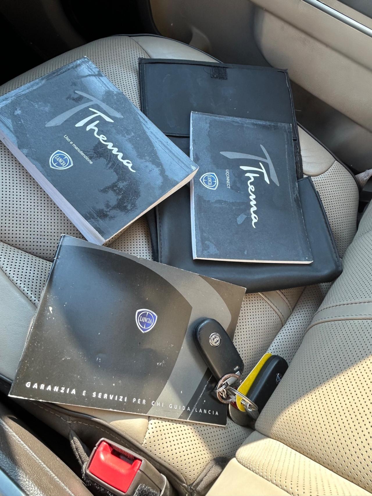 Lancia Thema 3.0 V6 Multijet II 239 CV Executive