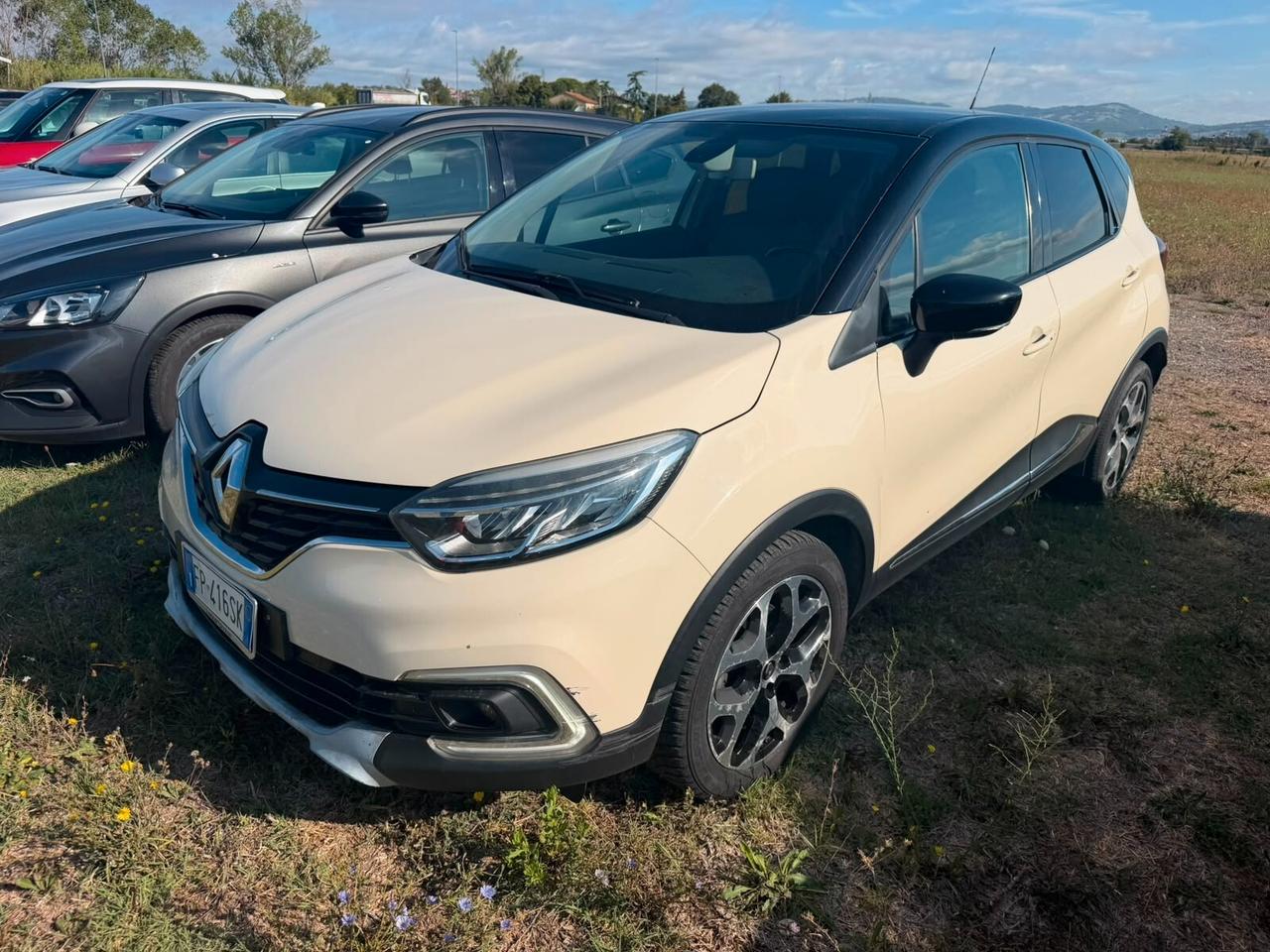 Renault Captur dCi 8V 110 CV Start&Stop Energy Initiale Paris