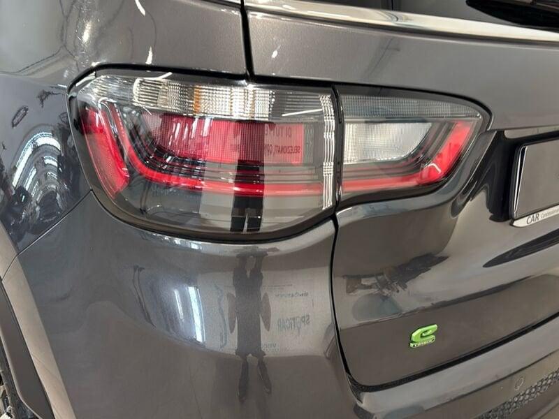 Jeep Compass e-Hybrid 1.5 Turbo MHEV Limited DDCT