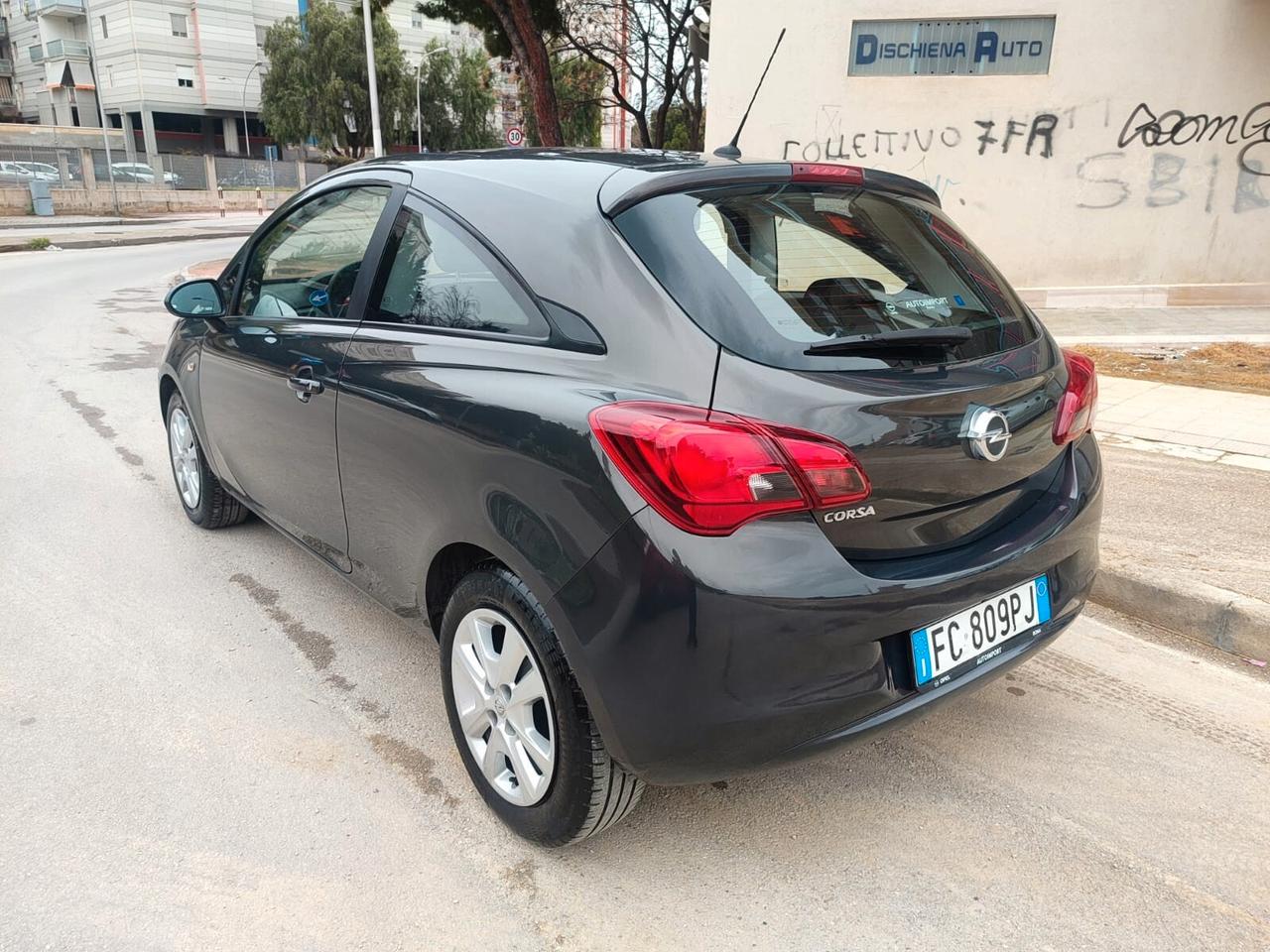 Opel Corsa 1.2 BENZINA (KM 42000)