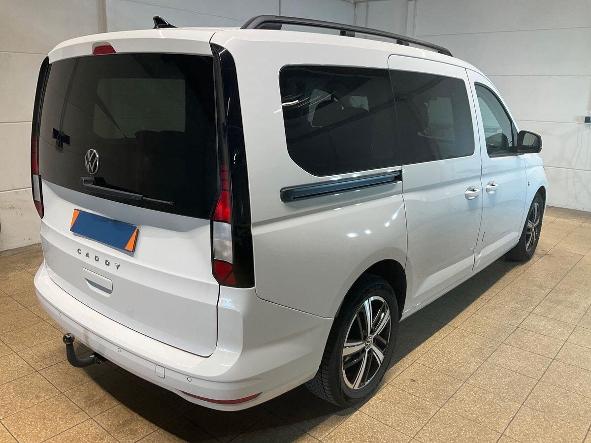 Volkswagen Caddy 2.0 TDI 122 CV Life Maxi 7 POSTI