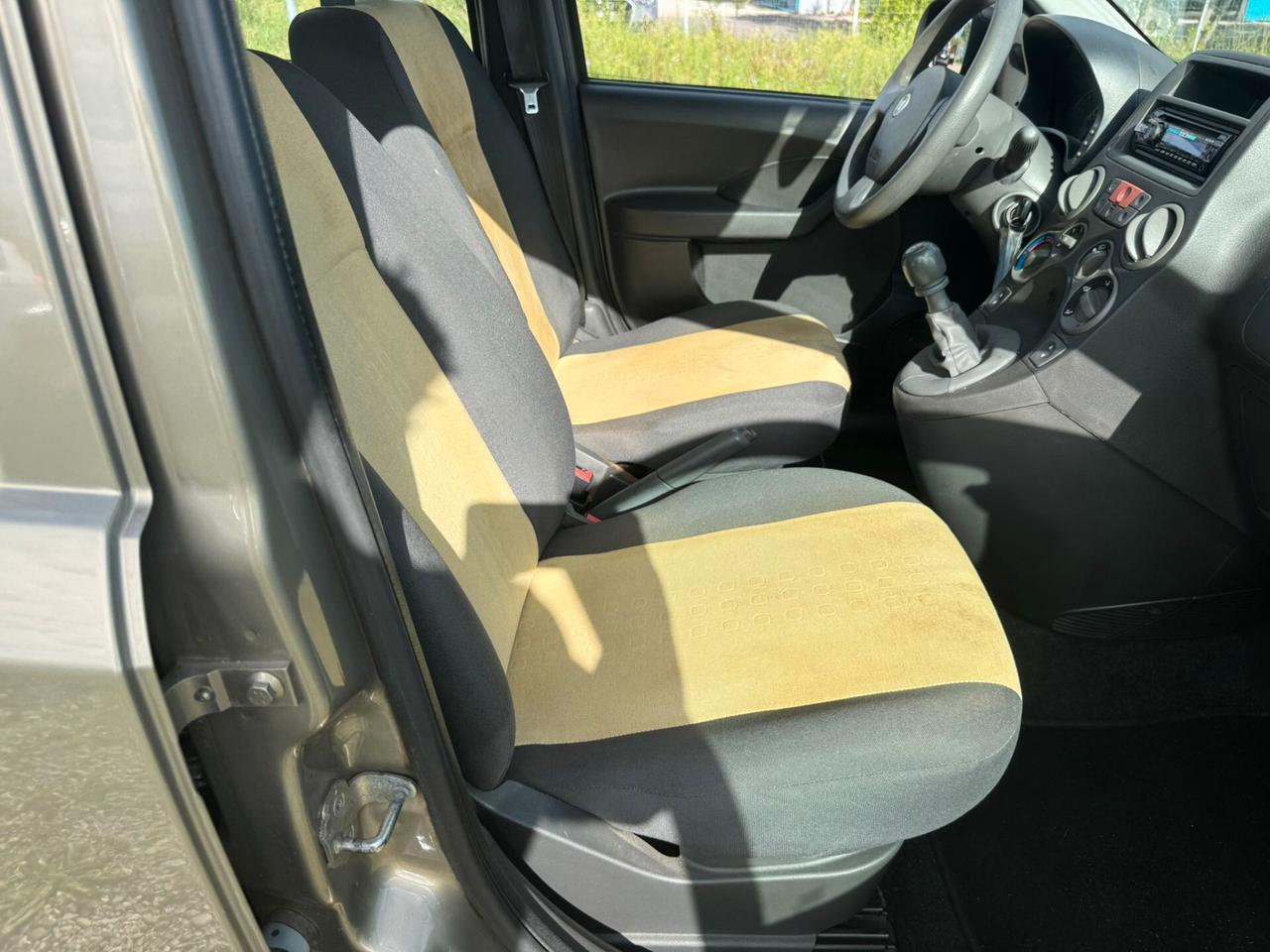 Fiat Panda 1.2 Dynamic SOLAMENTE 78.000 KM
