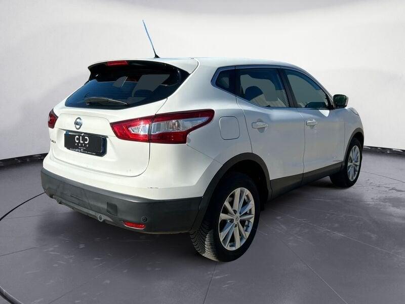 Nissan Qashqai dCi 130 4WD Visia