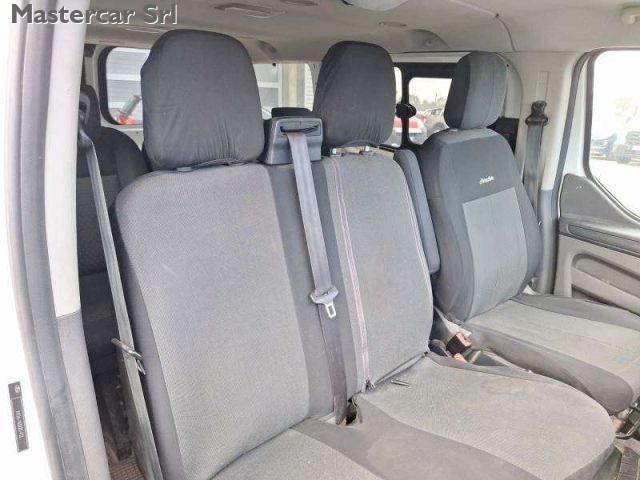 FORD Transit Custom 320 2.0 TDCI 170CV L1H1 9 POSTI - FY687KK
