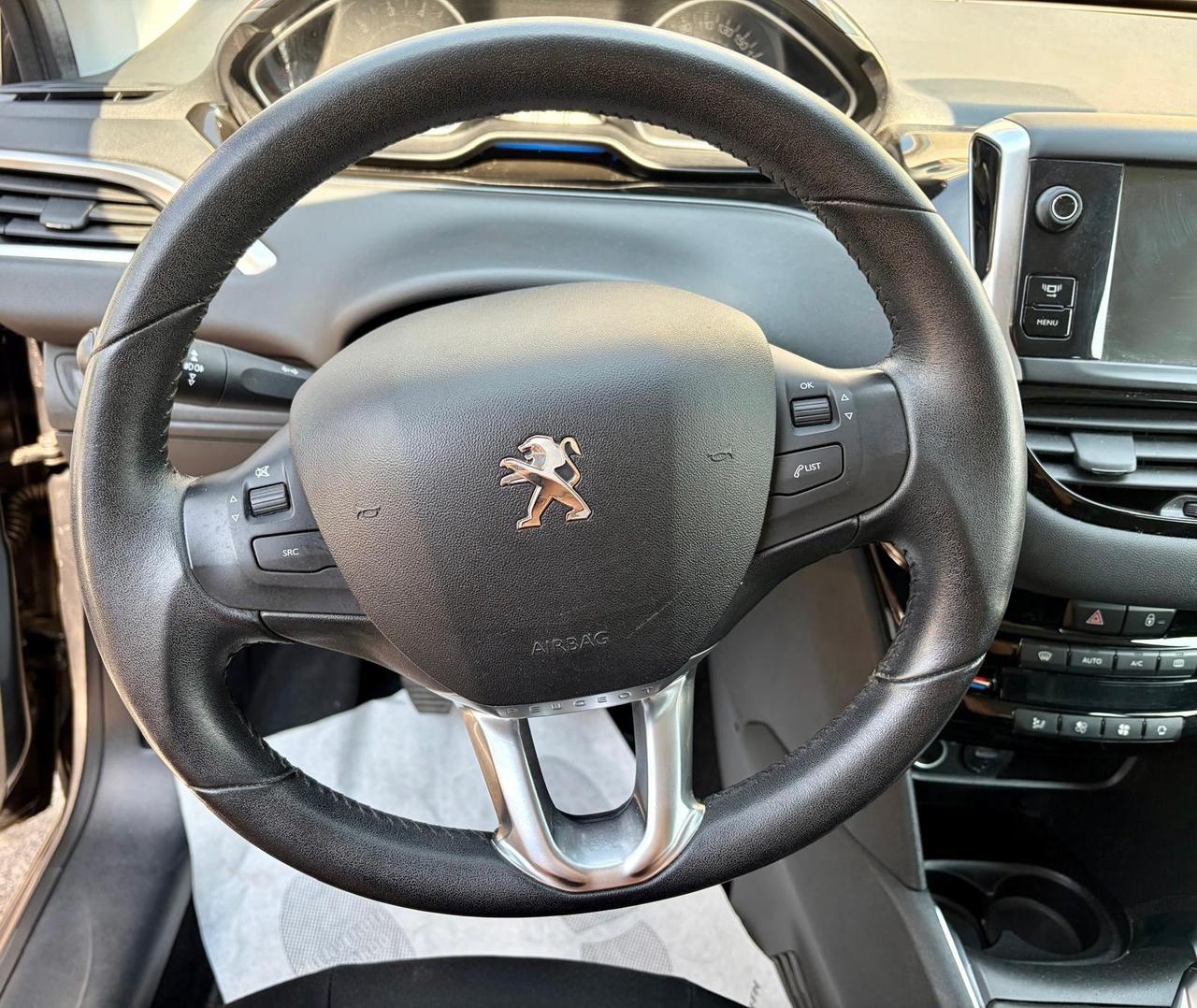Peugeot 208 1.2 VTi 82 CV 5 porte Allure