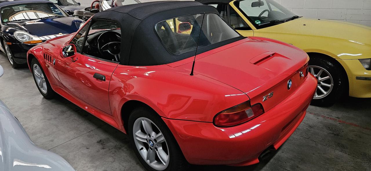 Bmw Z3 1.9 Roadster "Hellrot 2"