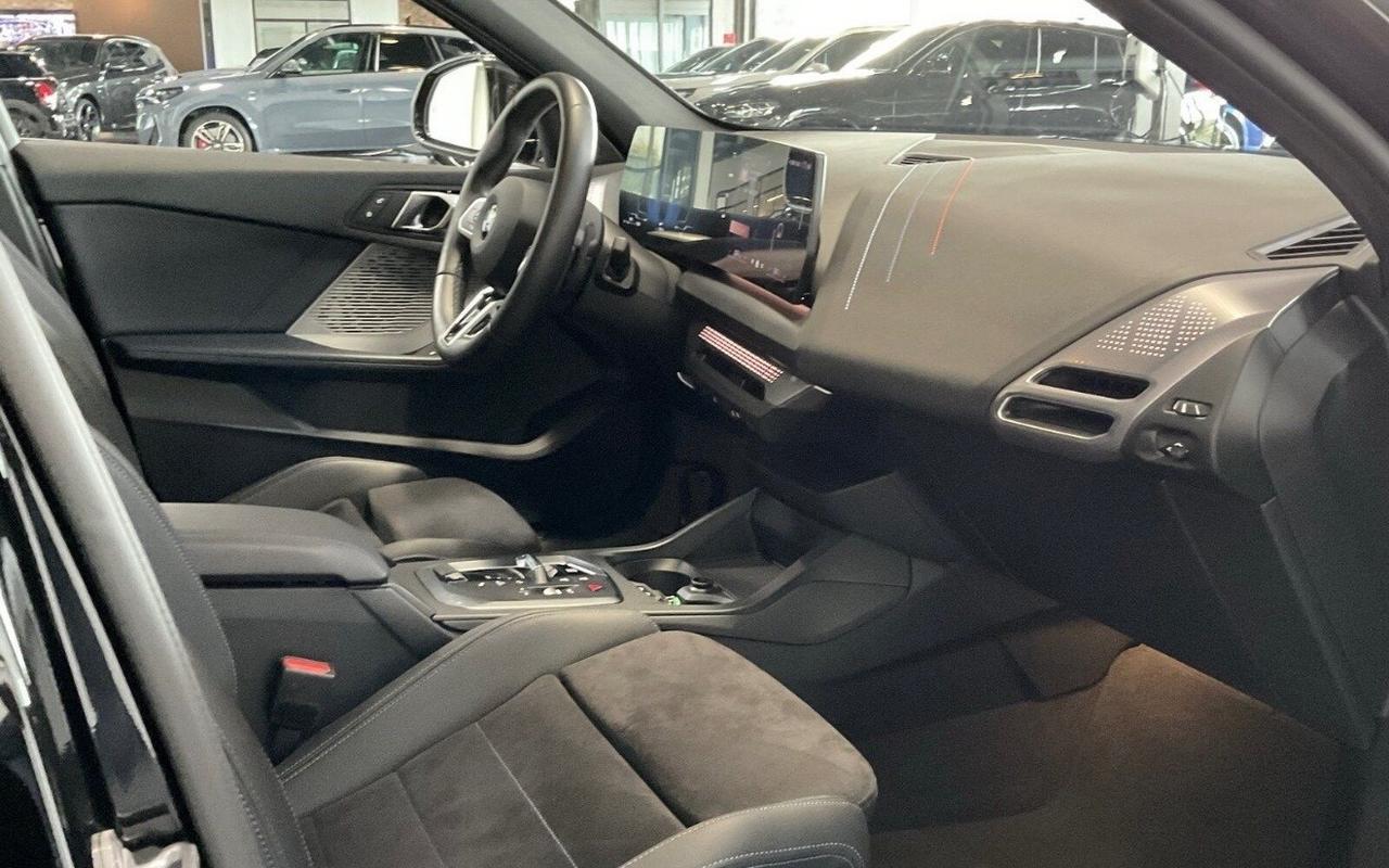 Bmw 118d 5p. M Sport Pro Nuovo mod Tetto