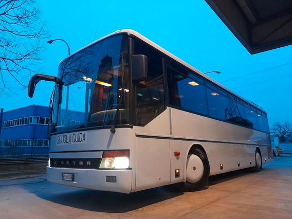 AUTOBUS SETRA S 313 UL SCUOLA GUIDA AUTOMATICO
