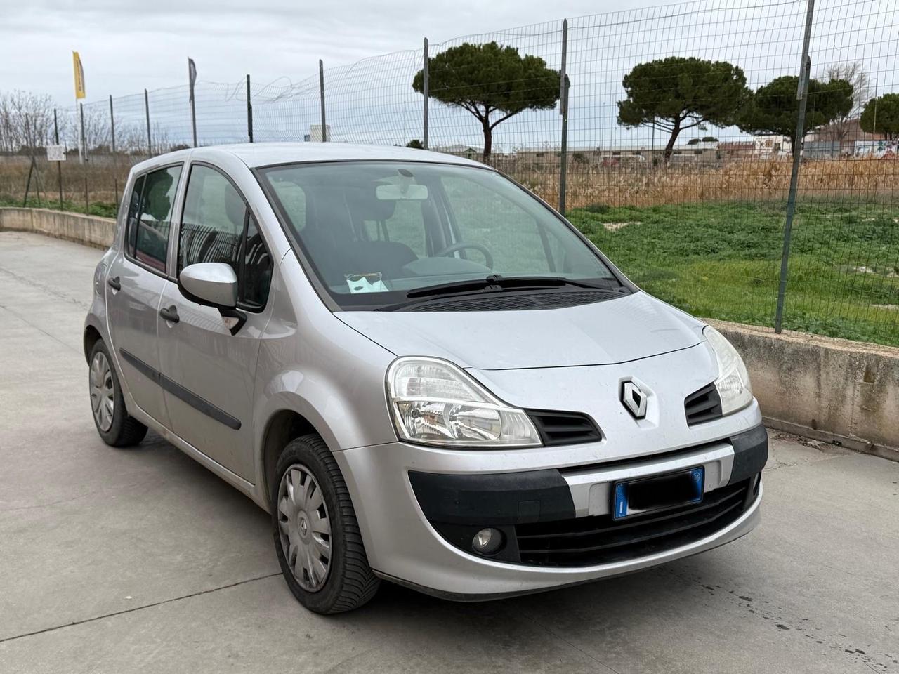 Renault Modus 1.2 16V TCE Dynamique GPL