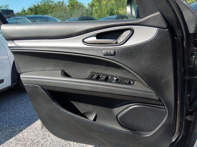Alfa Romeo Stelvio 2023 2.2 t Veloce Q4 210cv auto