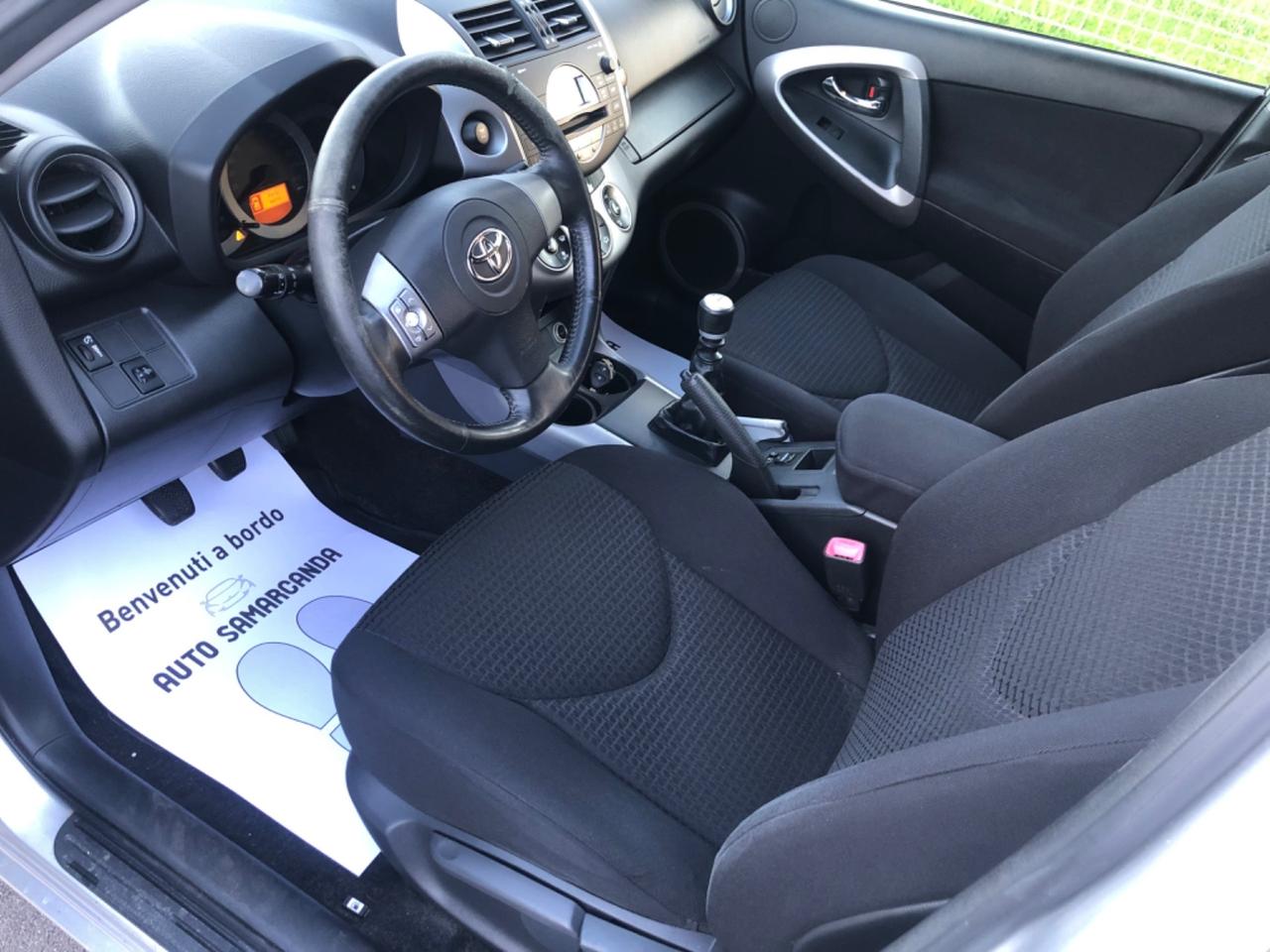 Toyota RAV 4 RAV4 2.2 D-4D 136 CV 4X4 2007