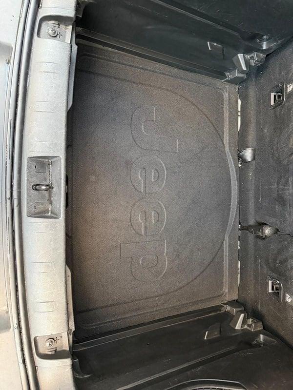 Jeep Renegade 1.3 T4 DDCT 150cv S